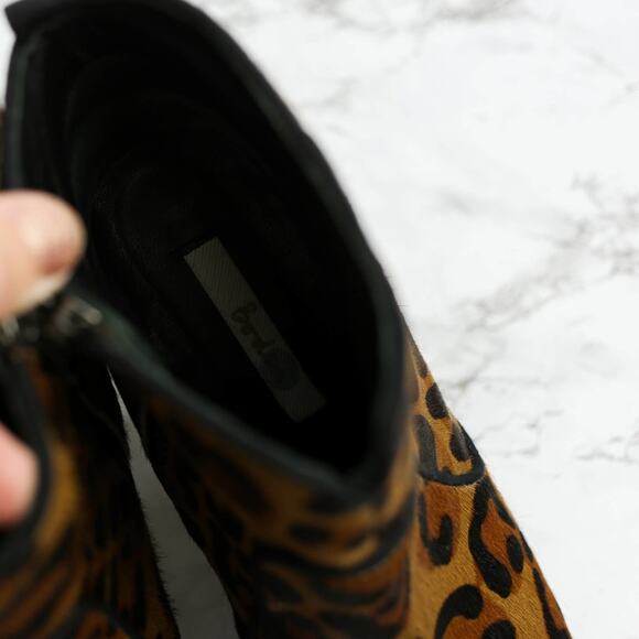 Boden Brown Leopard Print Pony Hair Ankle Boots SIZE 38 Women's - Picture 5 of 8